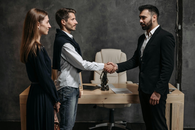 Why M&A Firms and Investment Banks Choose eComplete for Commercial DD